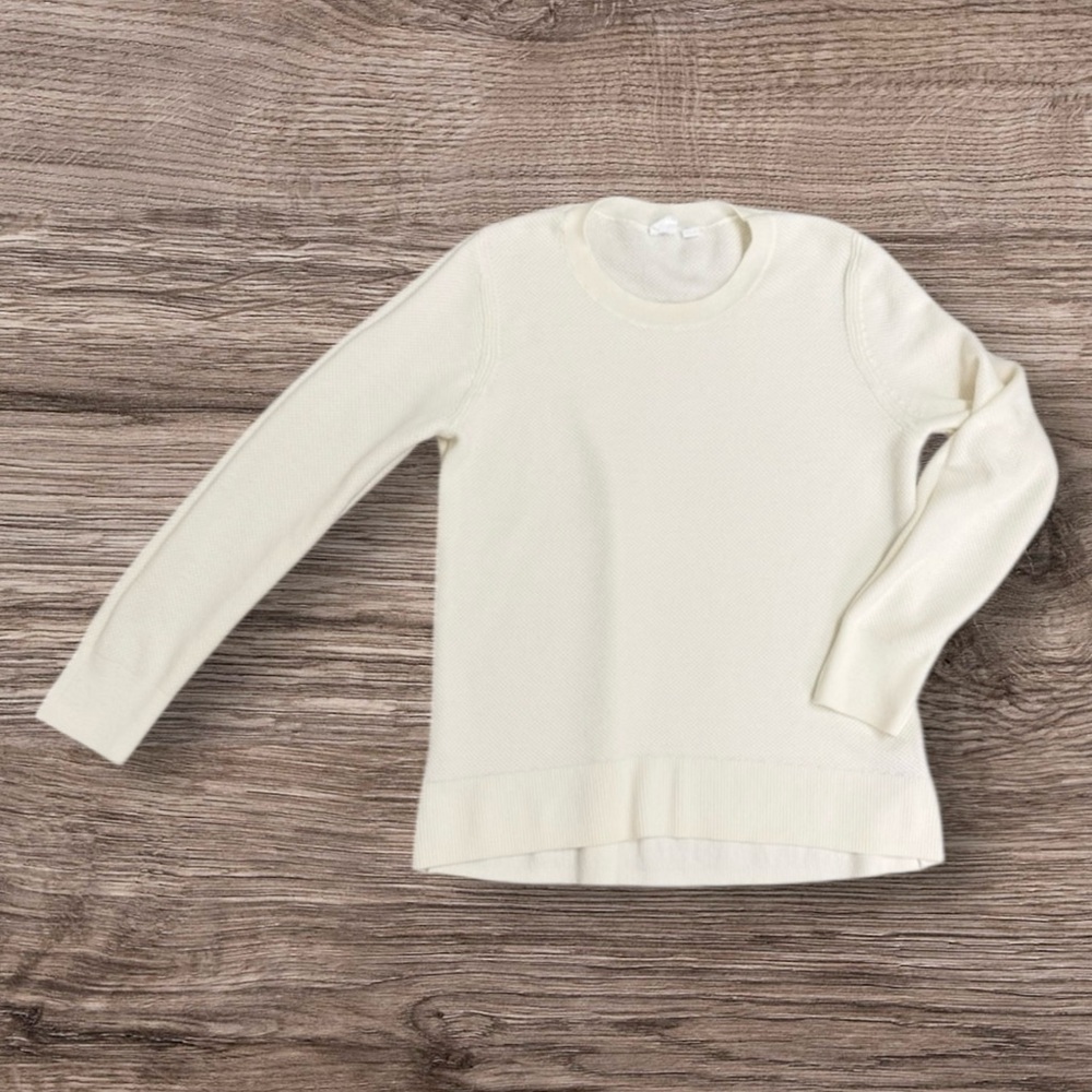 GAP Women's Cream Long Sleeve waffle-knit Sweater size medium